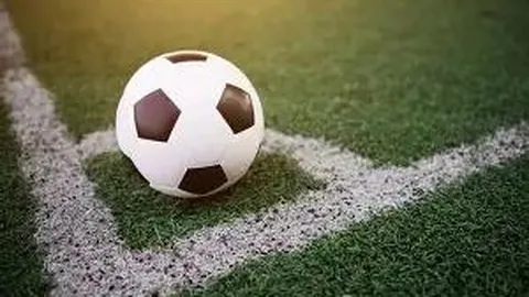 欧冠八强阵容揭晓：皇马拜仁迎硬仗，巴萨等队整装待发